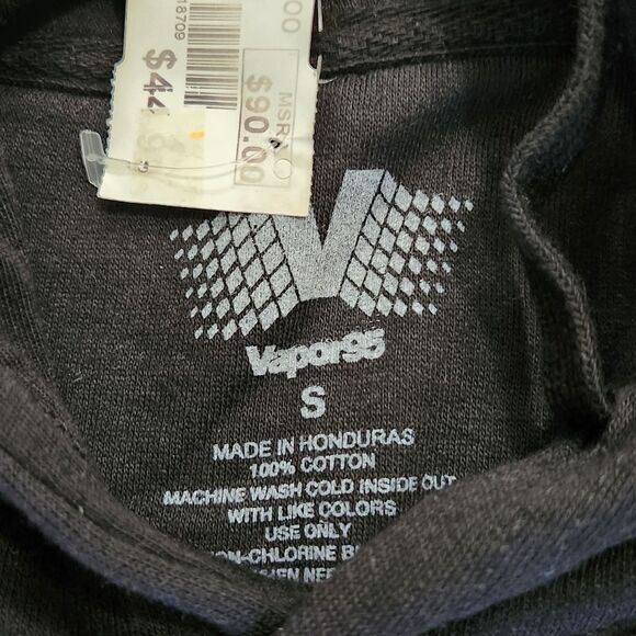 Vapor95 Anime Hoodie New With Tags Size Medium — image 4 of 6